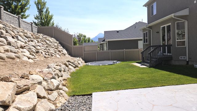 828 W VALLEY VIEW WAY, Lehi, UT 84048