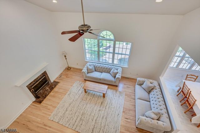 21 Courtside Ln, South Brunswick Twp., NJ 08540