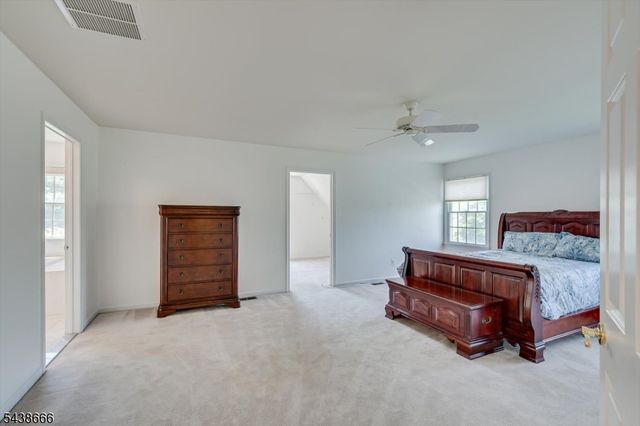 21 Courtside Ln, South Brunswick Twp., NJ 08540