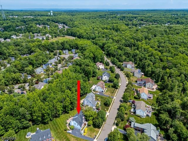 21 Courtside Ln, South Brunswick Twp., NJ 08540