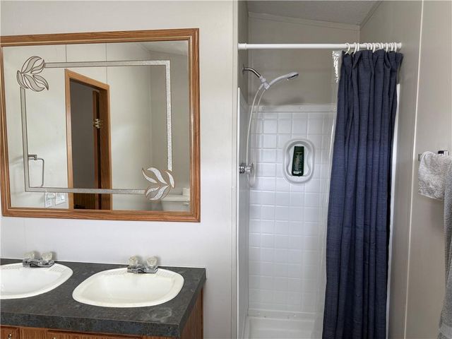 600 S Seventh Street, Deepwater, MO 64740