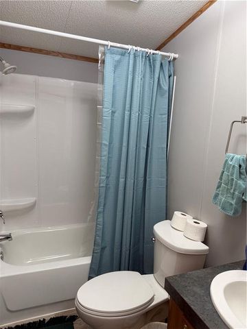 600 S Seventh Street, Deepwater, MO 64740