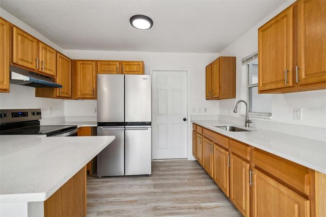 5813 CAMP STREET, Wimauma, FL 33598