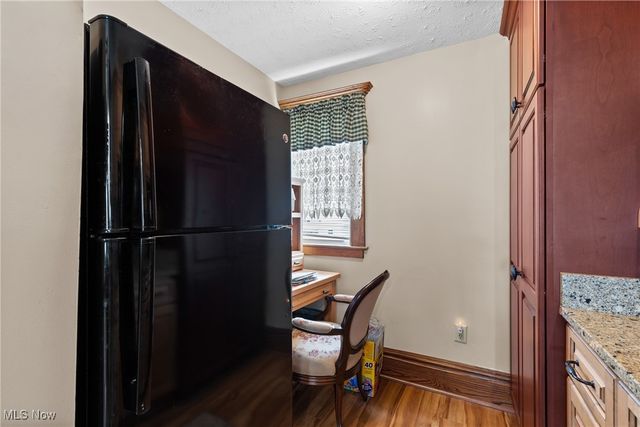 1011 Parriott Avenue, Moundsville, WV 26041