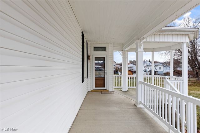 1011 Parriott Avenue, Moundsville, WV 26041