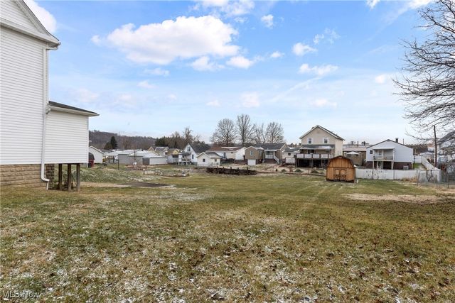 1011 Parriott Avenue, Moundsville, WV 26041