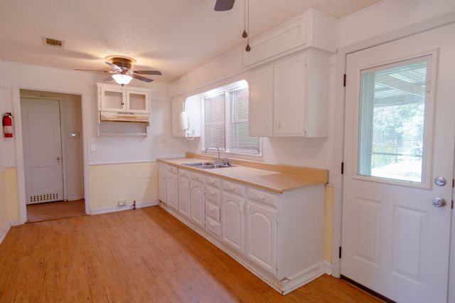 162 W Shreveport Street, Van Alstyne, TX 75495