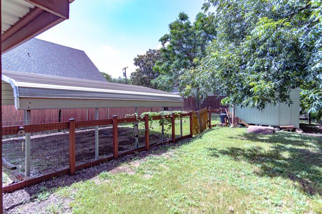 162 W Shreveport Street, Van Alstyne, TX 75495