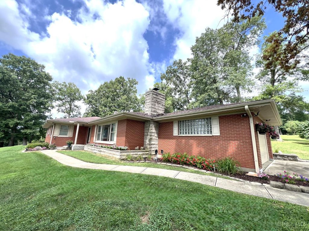 5975 Oakridge Drive, Fairfield Twp, OH 45011