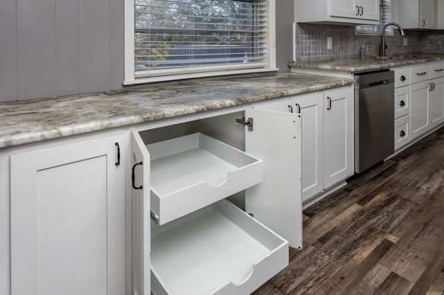 7620 Chicot Acres Drive, Mabelvale, AR 72103