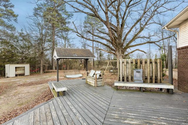 7620 Chicot Acres Drive, Mabelvale, AR 72103