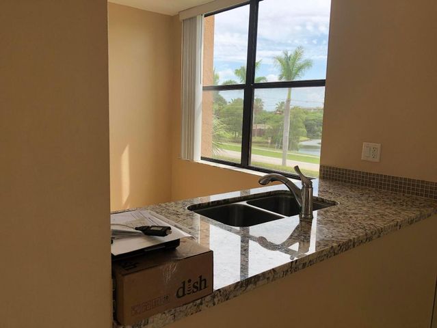 2455 Lindell Boulevard 3301, Delray Beach, FL 33444