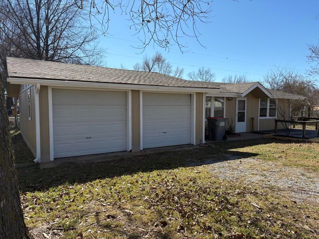 25490 S 607 Road, Grove, OK 74344