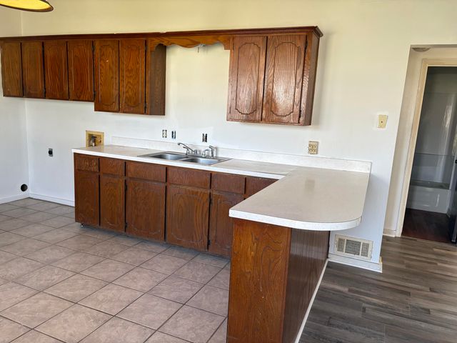 25490 S 607 Road, Grove, OK 74344