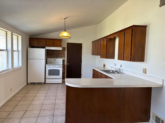 25490 S 607 Road, Grove, OK 74344