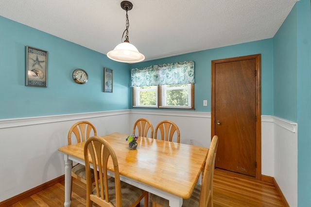38 Dexter Ave, Dracut, MA 01826
