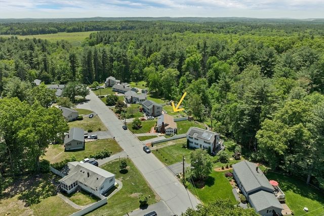 38 Dexter Ave, Dracut, MA 01826