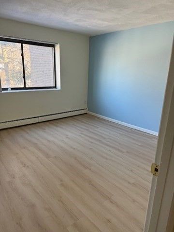 32 Whites Ave E442, Watertown, MA 02472