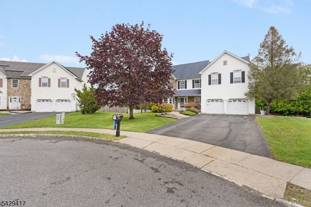 7 Sykes Gap, Oxford Twp., NJ 07863
