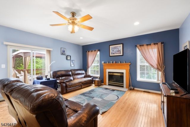 7 Sykes Gap, Oxford Twp., NJ 07863