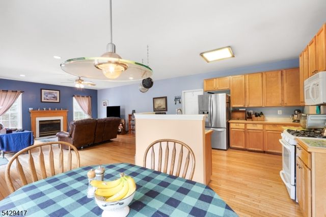 7 Sykes Gap, Oxford Twp., NJ 07863