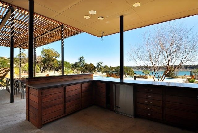 1101 Ivean Pearson RD D204, Lago Vista, TX 78645