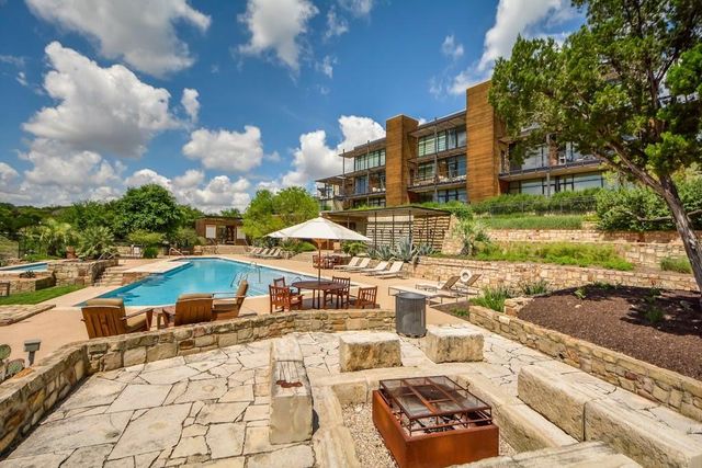 1101 Ivean Pearson RD D204, Lago Vista, TX 78645