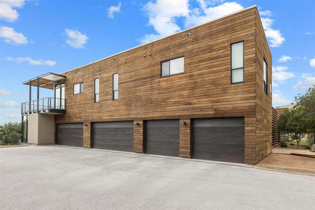 1101 Ivean Pearson RD D204, Lago Vista, TX 78645