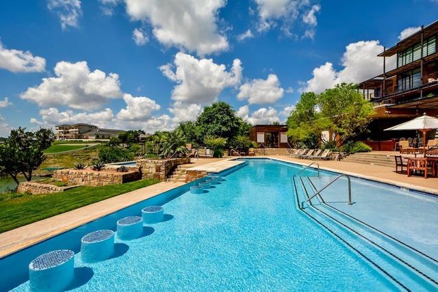 1101 Ivean Pearson RD D204, Lago Vista, TX 78645