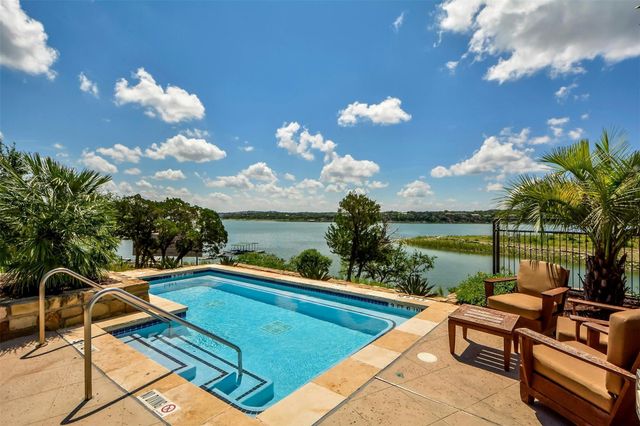 1101 Ivean Pearson RD D204, Lago Vista, TX 78645