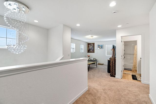 2481 N Pearwood Avenue, Fresno, CA 93727