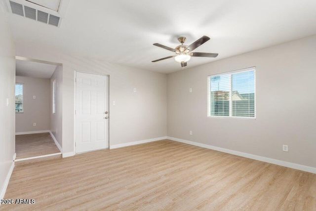 9424 N 2ND Place, Phoenix, AZ 85020