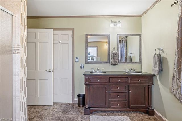 3685 Emma Avenue, Winston-salem, NC 27127