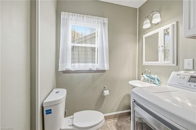 3685 Emma Avenue, Winston-salem, NC 27127