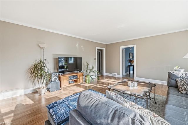 3685 Emma Avenue, Winston-salem, NC 27127