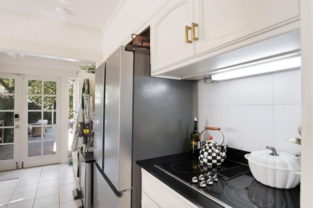 525 Semple St, Modesto, CA 95354