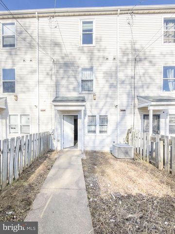 1616 DIAMOND ST, Philadelphia, PA 19121