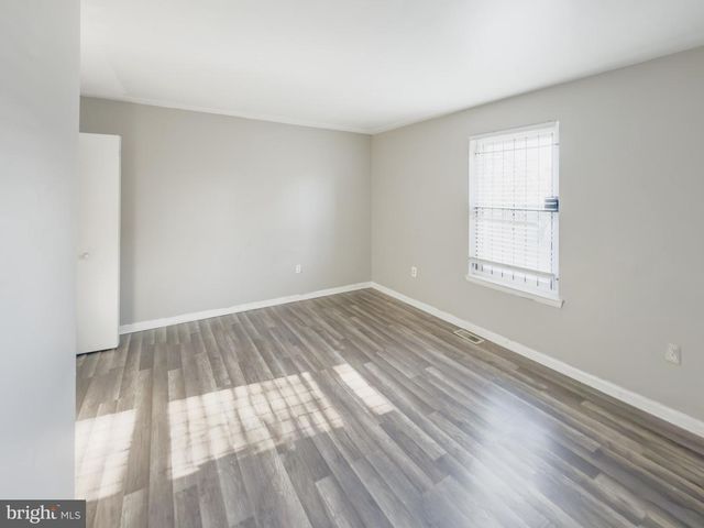 1616 DIAMOND ST, Philadelphia, PA 19121