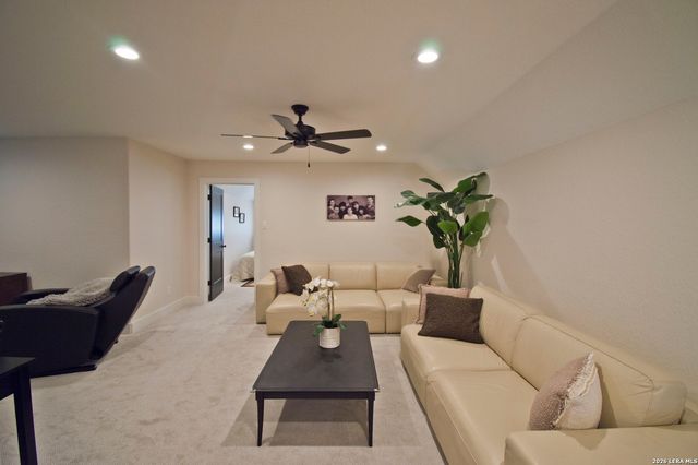 22946 Malabar Peak, San Antonio, TX 78261