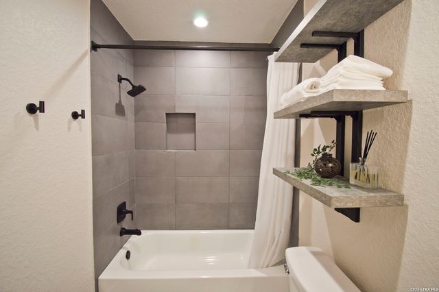 22946 Malabar Peak, San Antonio, TX 78261