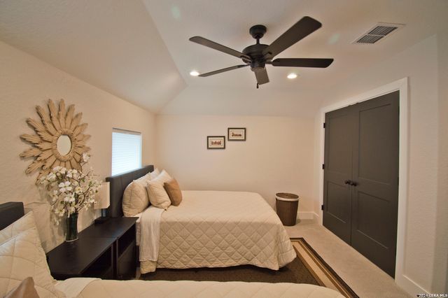 22946 Malabar Peak, San Antonio, TX 78261