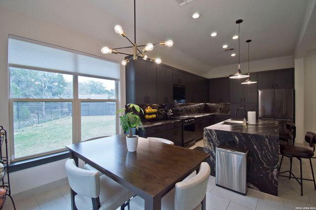 22946 Malabar Peak, San Antonio, TX 78261