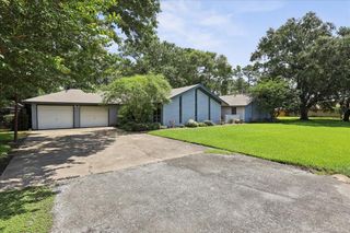 3010 Kelly Street, West Orange, TX 77630