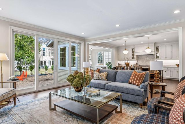 5224 Oaklawn Avenue, Edina, MN 55424