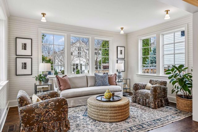 5224 Oaklawn Avenue, Edina, MN 55424