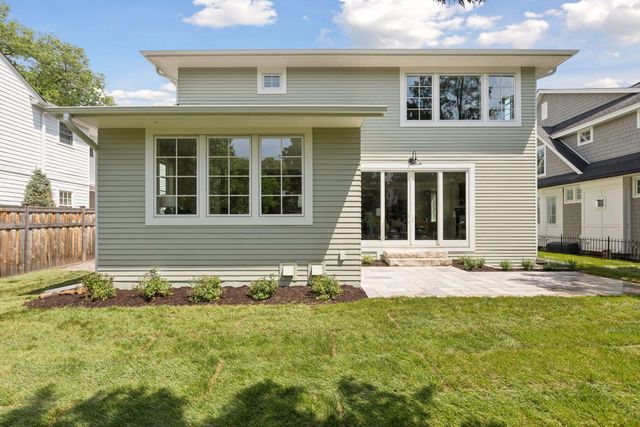5224 Oaklawn Avenue, Edina, MN 55424
