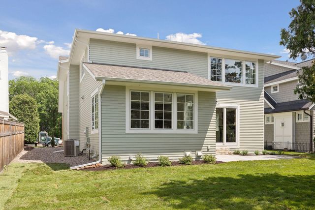 5224 Oaklawn Avenue, Edina, MN 55424