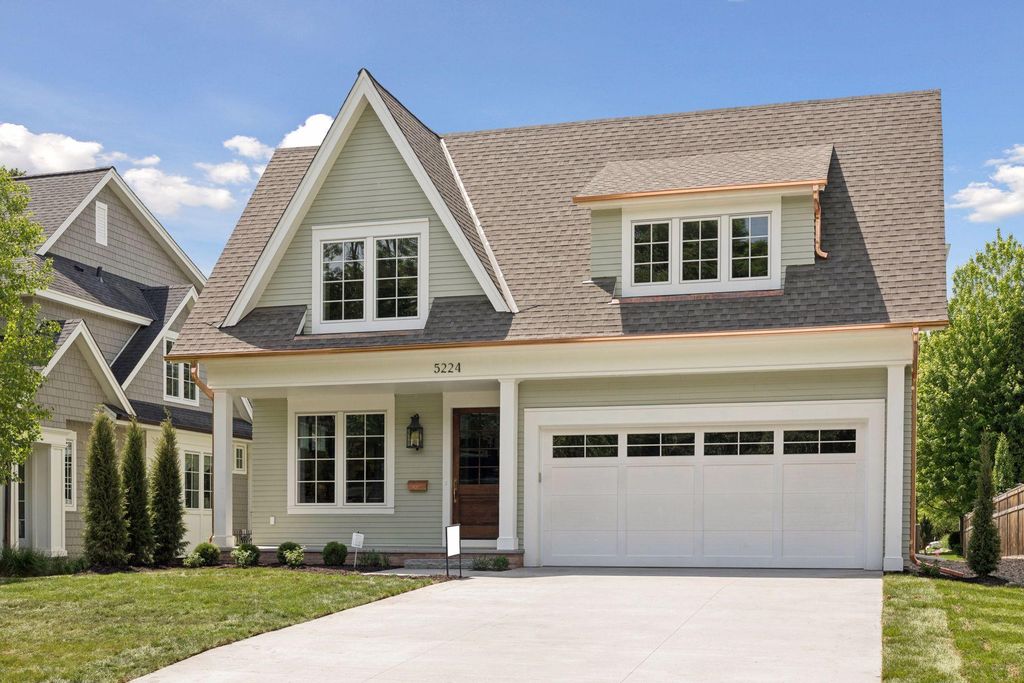 5224 Oaklawn Avenue, Edina, MN 55424