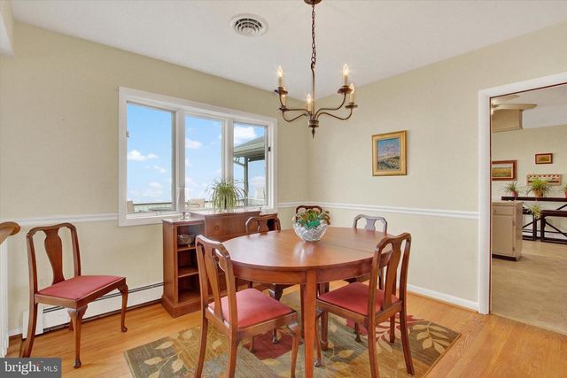 110 LEES MILL RD, Hampstead, MD 21074