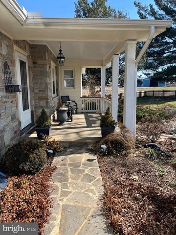 110 LEES MILL RD, Hampstead, MD 21074